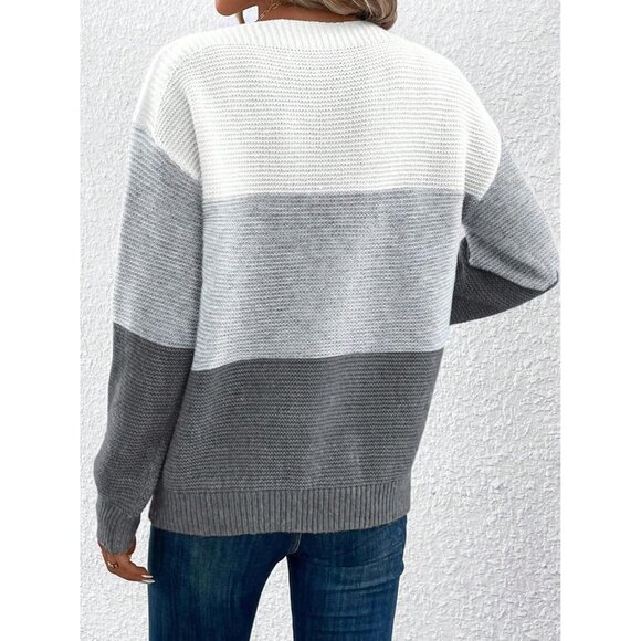 Women's Grey Long Sleeve Crew Neck Color Block Fall Fashion Pullover Sweaters - Picture 5 of 5